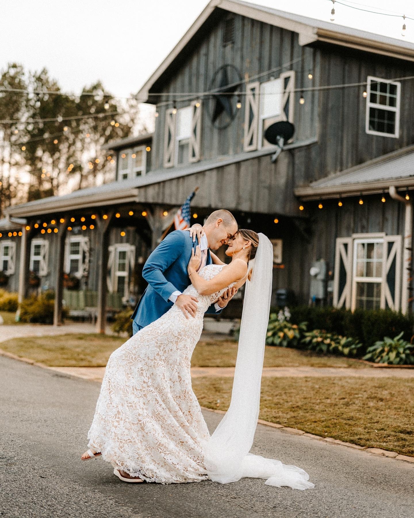 The Unforgettable Wedding With Llamas As Guests