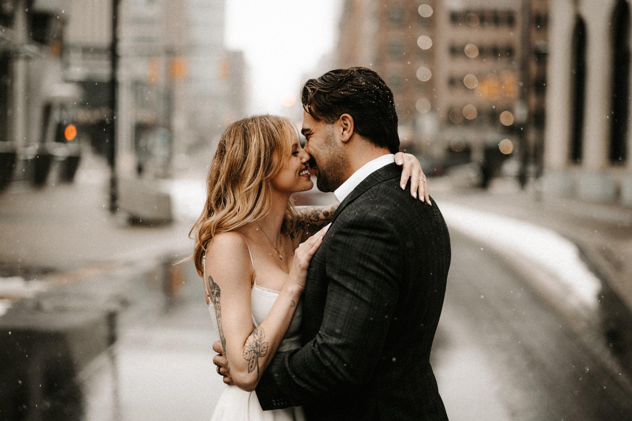 The Magic of Outdoor Engagement Sessions: A Photographer's Perspective